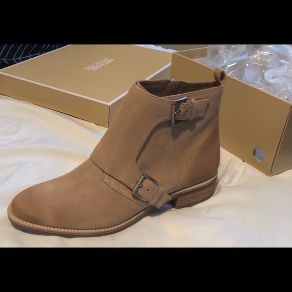 Michael Kors Ankle Boots - Picture 5 of 6